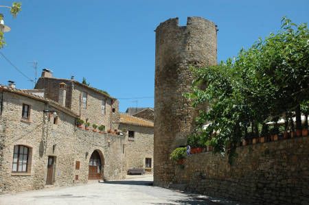 10 pobles amb encant a l'interior de la Costa Brava