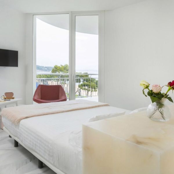 Hotel Aromar: habitacions modernes, de disseny i amb espectaculars vistes